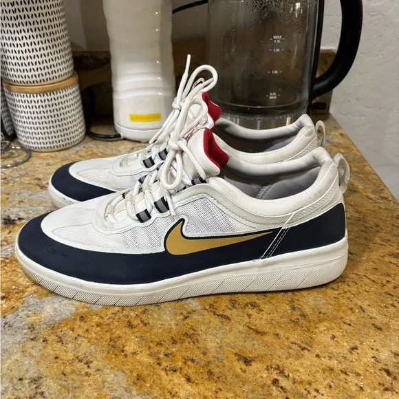 Nike Nyjah II size 11 - Picture 3 of 9